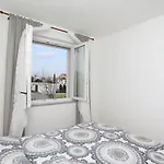Cozy App For 2 Pers In Labin,2001 Apartment *