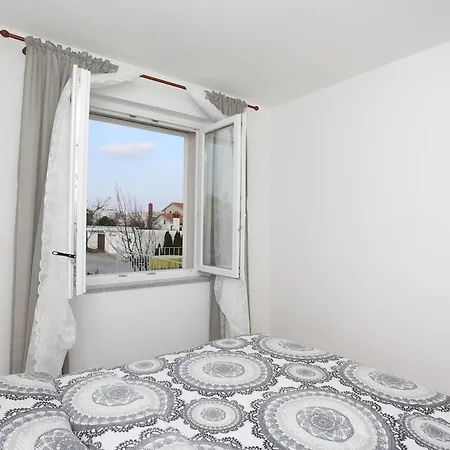 Cozy App For 2 Pers In Labin,2001 Apartment *